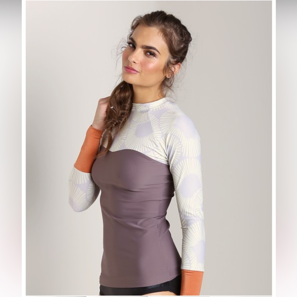 Seea Long Sleeve Rash Guard Swim Top